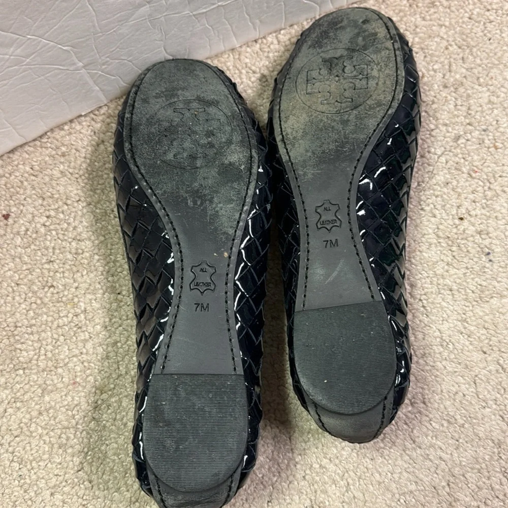 Women’s Tory Burch Woven Navy Patent Leather Flats Size 7M